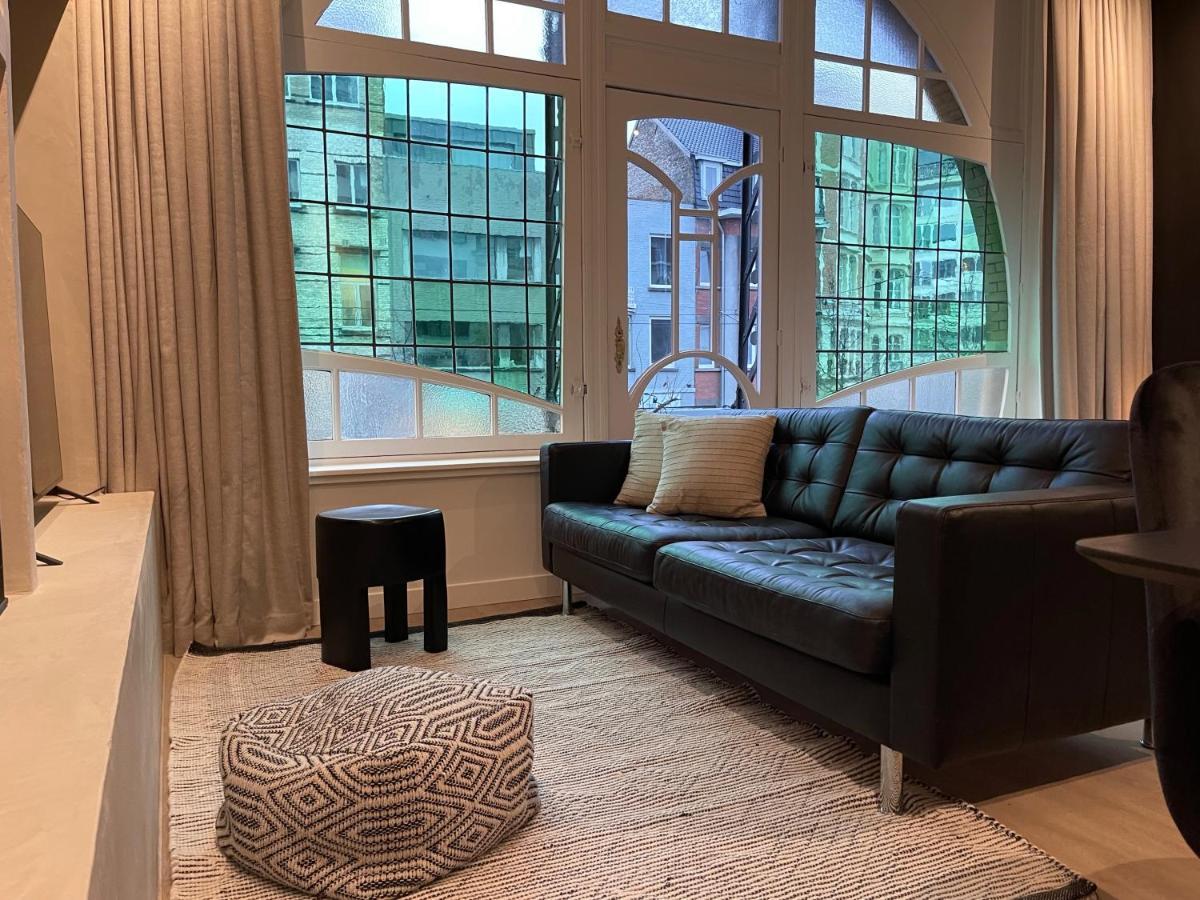 3 Bedroom Art-Nouveau Apartment With Free Parking Gent Ngoại thất bức ảnh