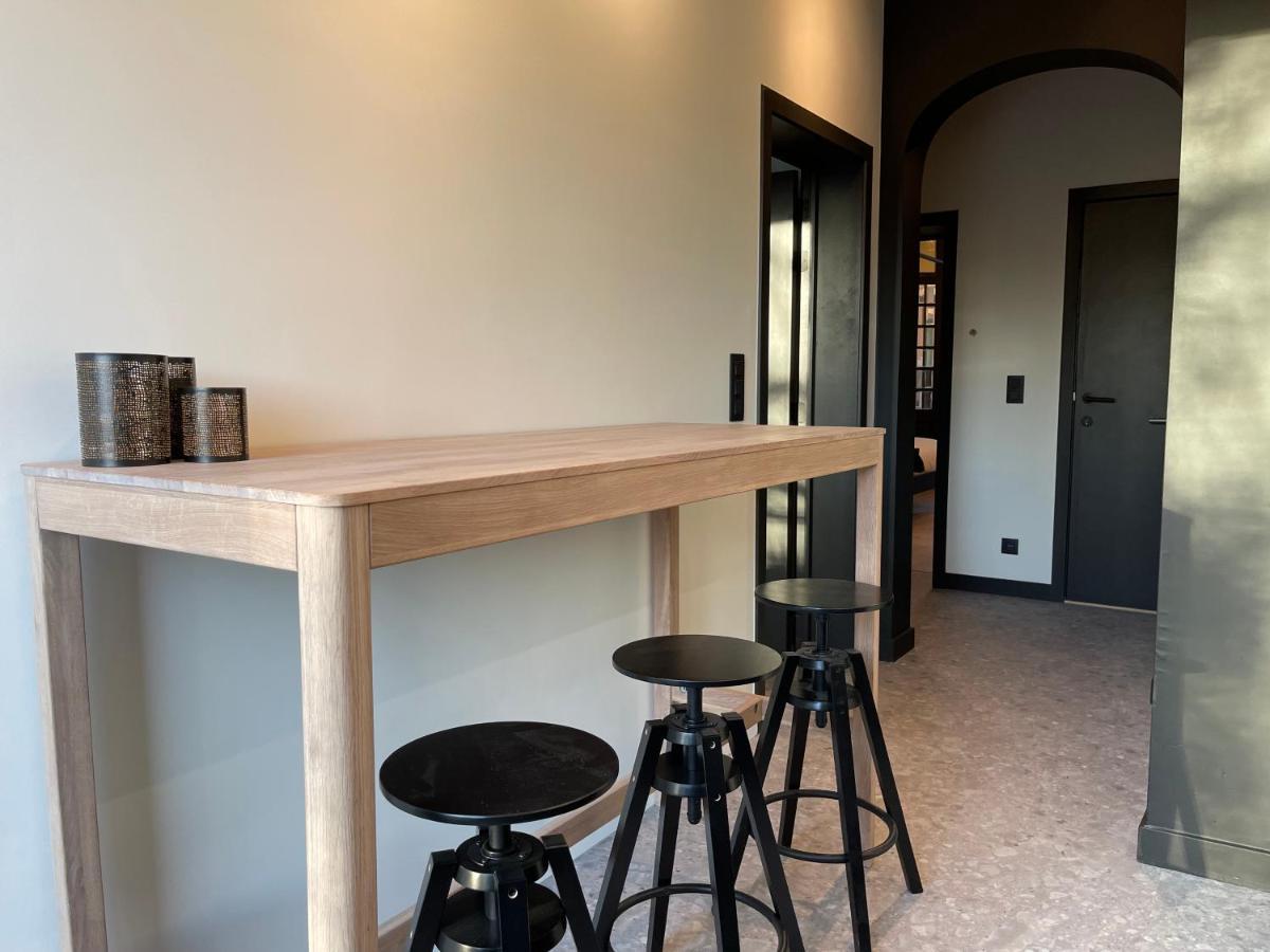 3 Bedroom Art-Nouveau Apartment With Free Parking Gent Ngoại thất bức ảnh