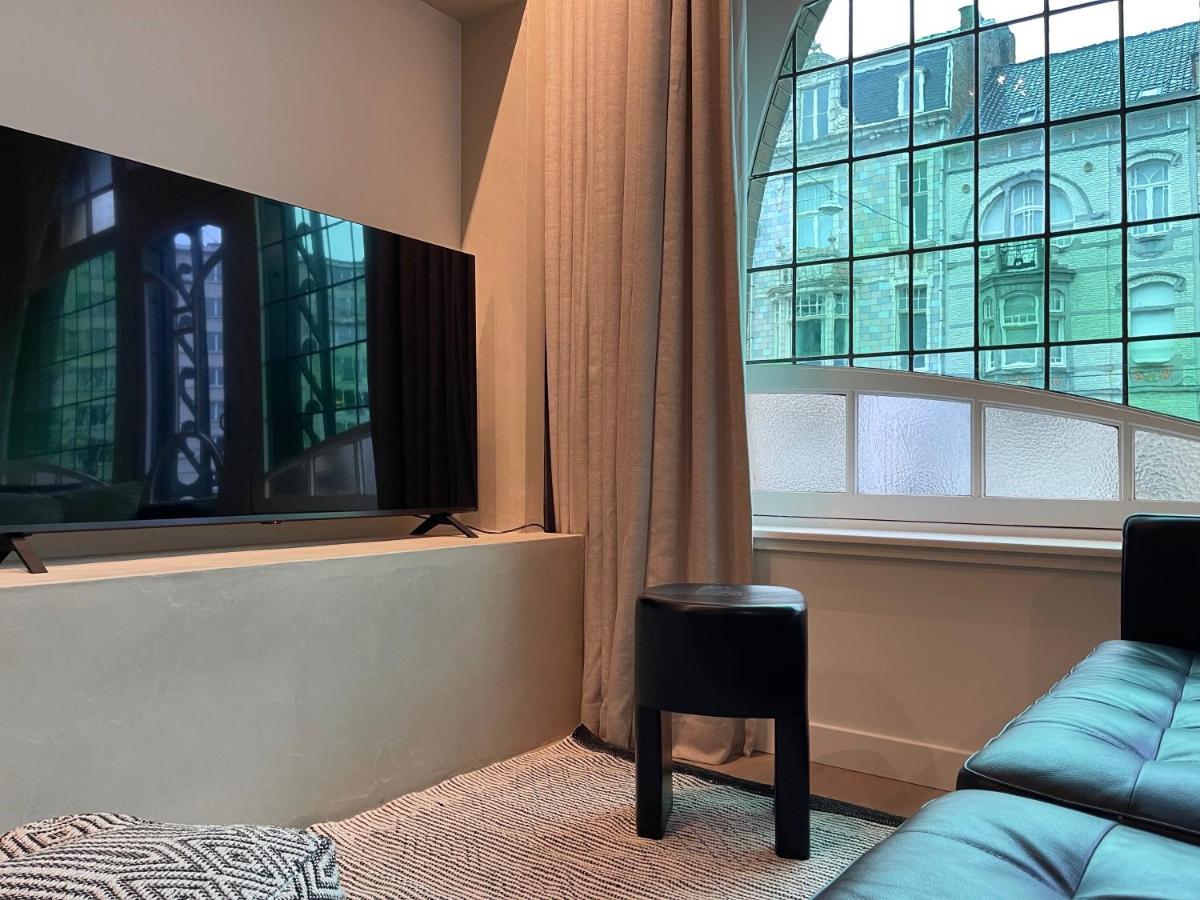 3 Bedroom Art-Nouveau Apartment With Free Parking Gent Ngoại thất bức ảnh
