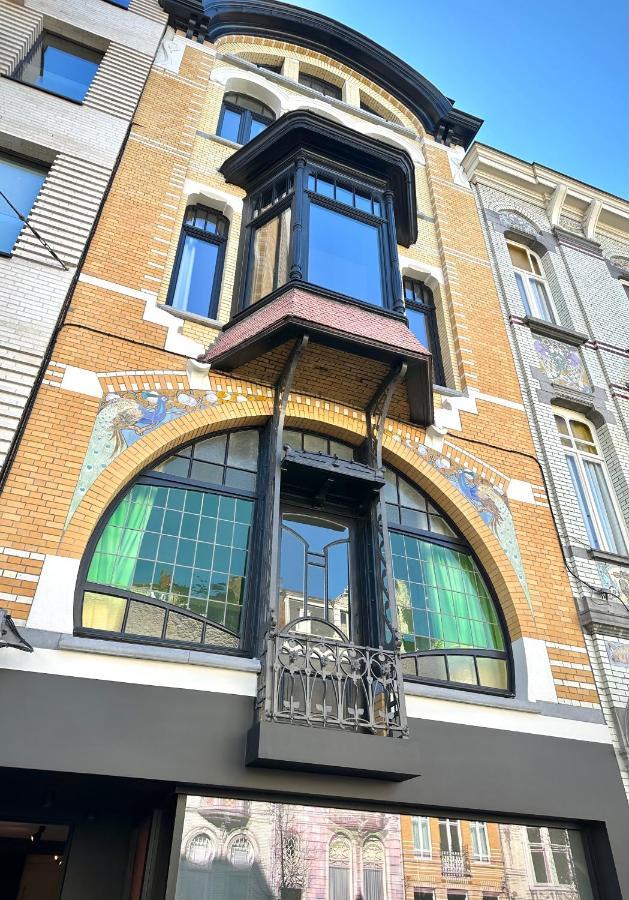 3 Bedroom Art-Nouveau Apartment With Free Parking Gent Ngoại thất bức ảnh