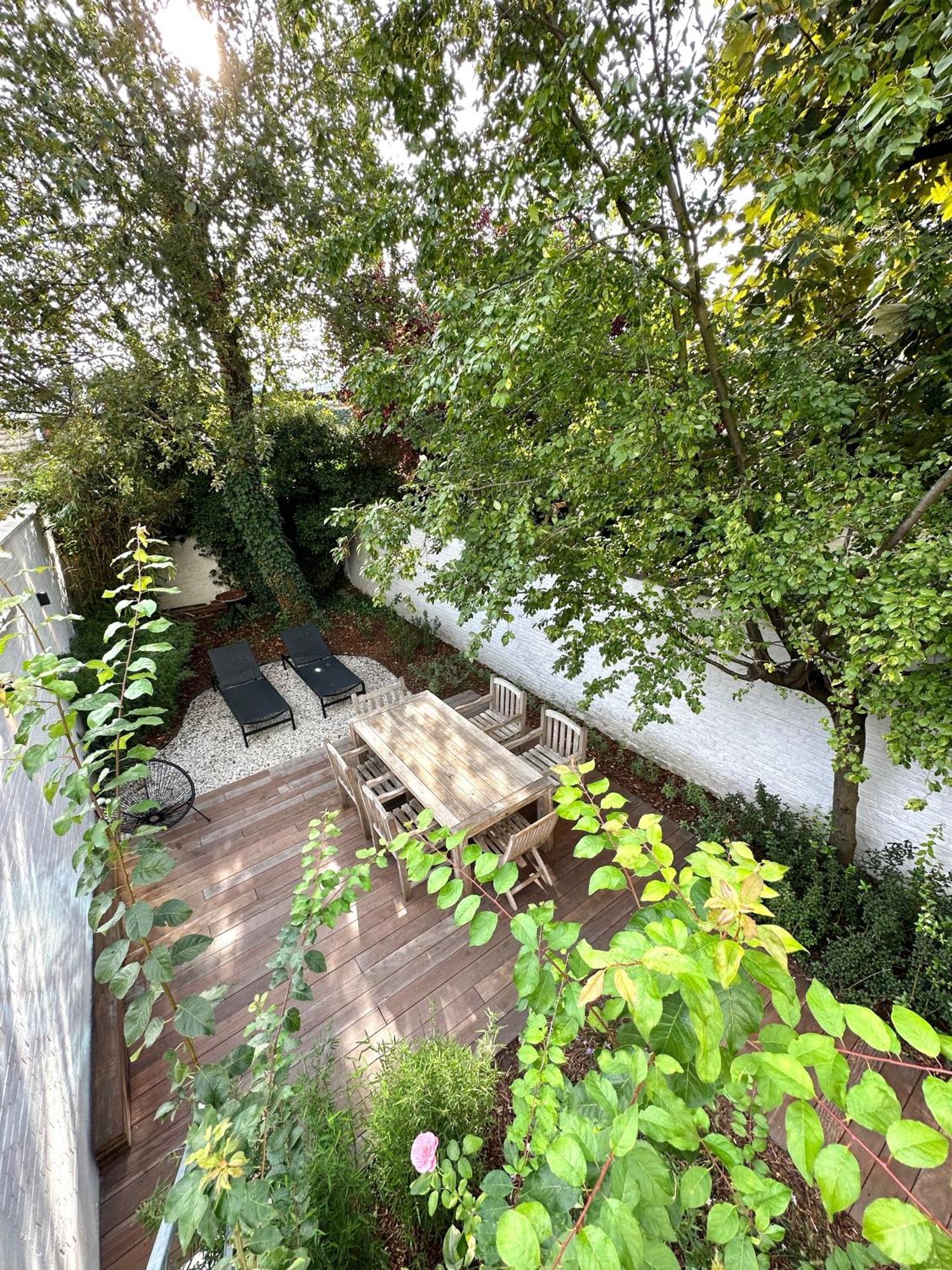 3 Bedroom Art-Nouveau Apartment With Free Parking Gent Ngoại thất bức ảnh